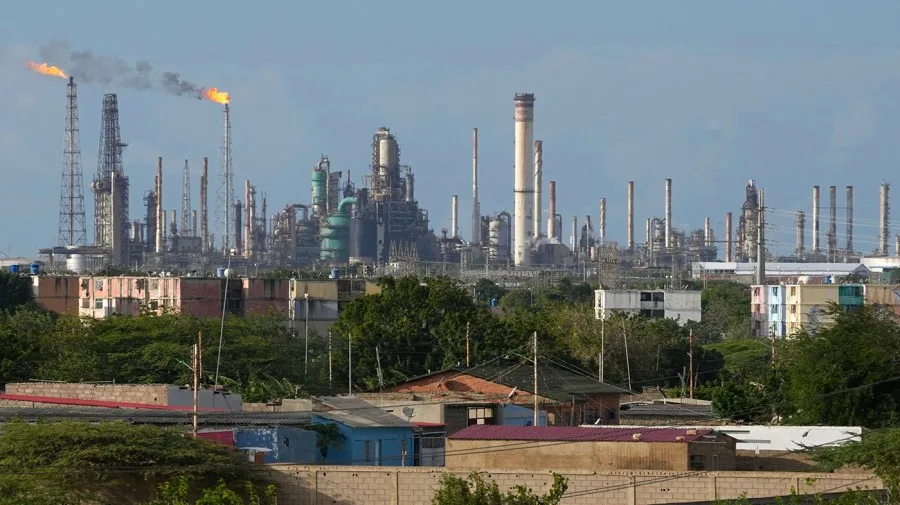 Trump touts Venezuela deal, but political, logistical hurdles stand between US and oil