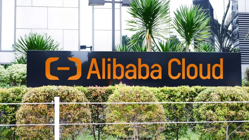 Alibaba Cloud abre data centers no Brasil para acelerar a IA na região