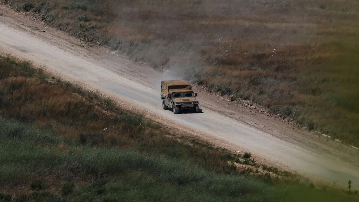 Israel anuncia la muerte de un supuesto alto cargo de Hezbolá en un ataque contra el sur de Líbano