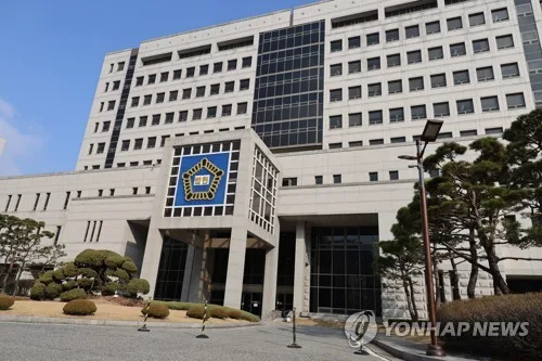 대리기사 매달고 운전해 숨지게 한 만취승객에 징역 30년 구형