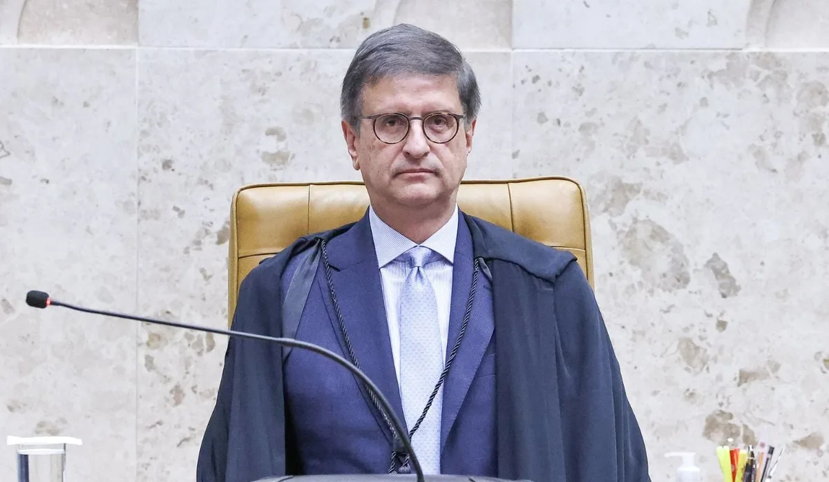 PGR pede nulidade de relatório da PF sobre Moraes no caso Master