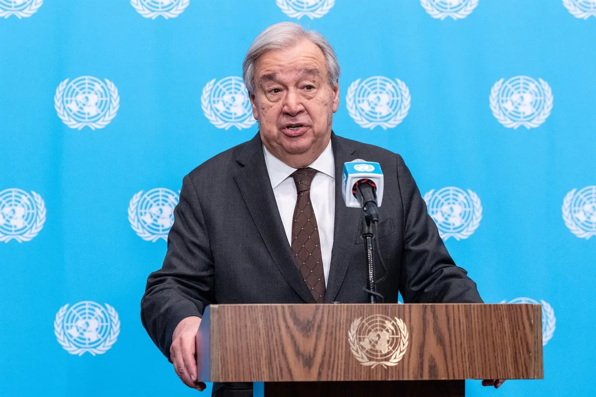 La ONU propone un mecanismo para "favorecer" el tránsito por el estrecho de Ormuz