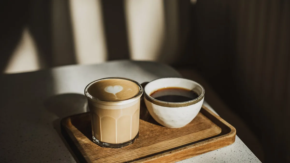 Forschung - Warum Sie nicht zu heißen Kaffee und Tee trinken sollten
