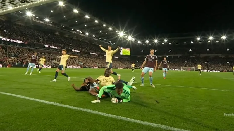 Saka gets the breakthrough for Arsenal