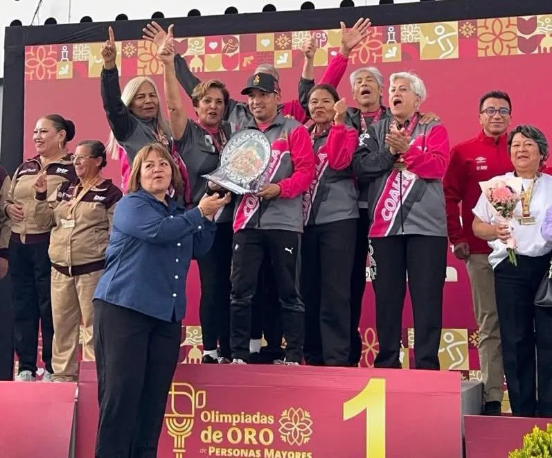 Conquistan adultos mayores de Coahuila medallero en Olimpiadas de Oro 2026