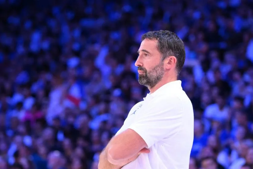 Frédéric Fauthoux, sélectionneur des Bleus, après la victoire contre la Slovénie : « Wembanyama-Gobert, on rêve tous que ça marche super bien »
