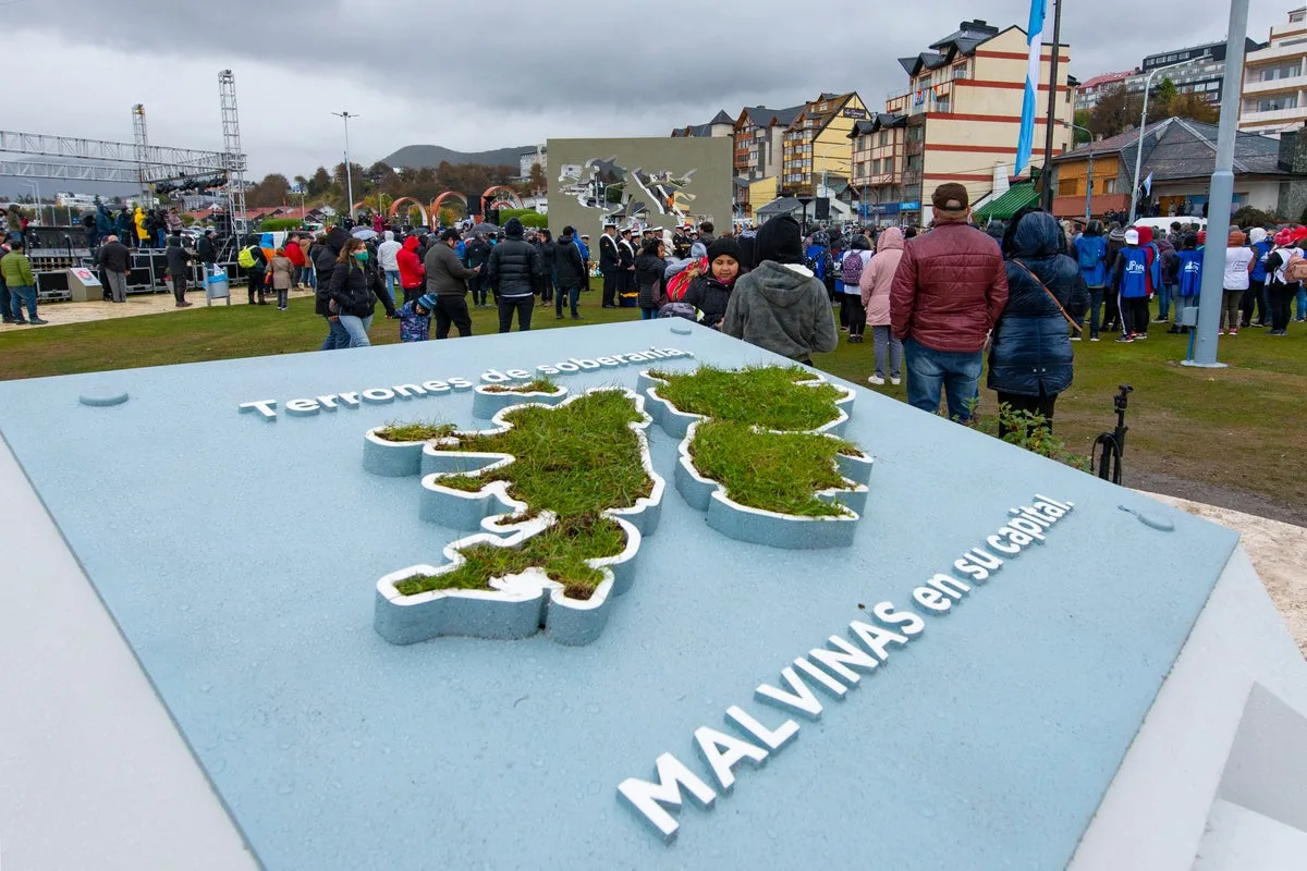British troops training to ‘recapture Falklands’ amid rising Argentinian hostility