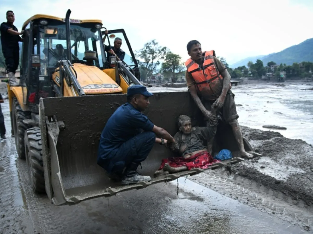 Crue meurtrière dans l’Himalaya : la piste d’un effondrement de glacier