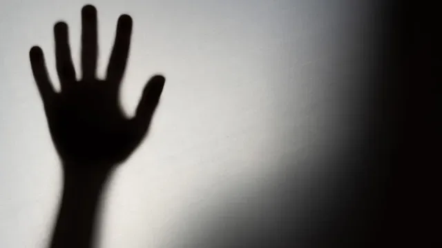 Patrão detido por tentativa de violação e coação: "Campanha de terror"
