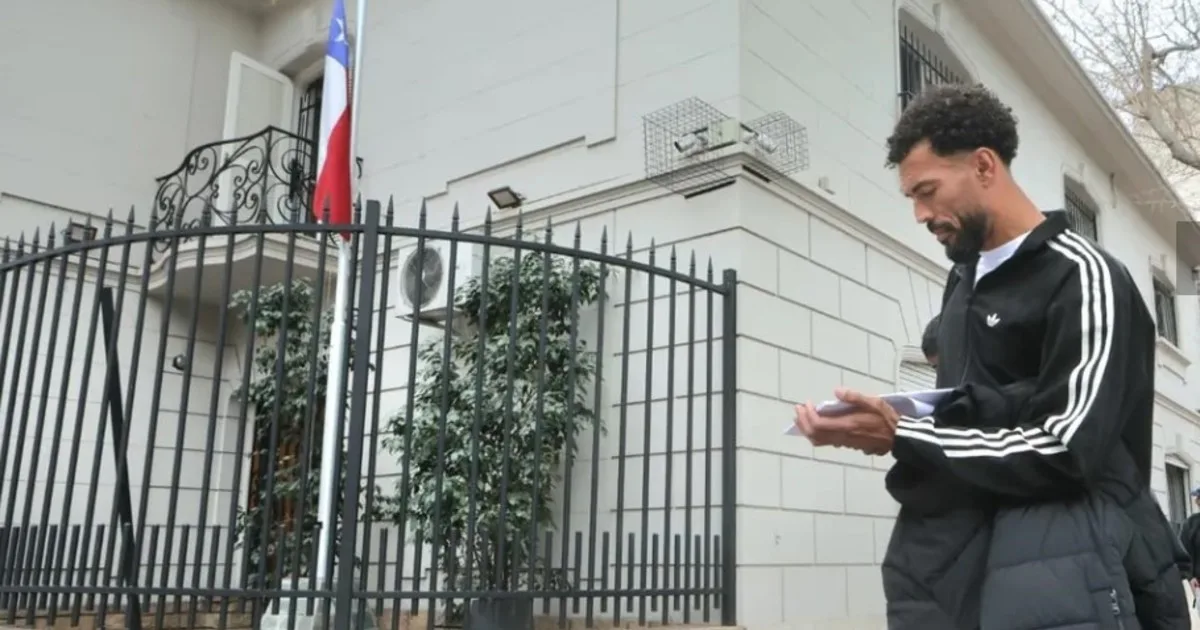 Vozinha, de hacer sufrir a Messi en el Mundial a sorprender en las calles de Mendoza: qué hacía el arquero de Cabo Verde en Argentina