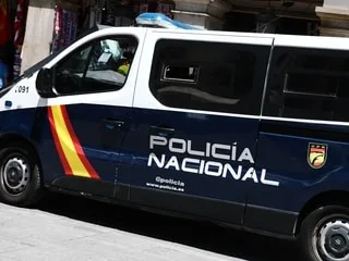 VIDÉO. Il dérobe un yacht à plus d’un million d’euros, la police le pourchasse en mer pendant près de 30 minutes