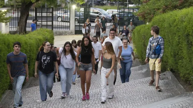 Alunos tiveram piores notas na época extraordinária dos exames nacionais