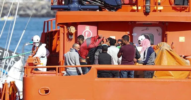 Três mortes e um ferido num bote ao largo das Canárias