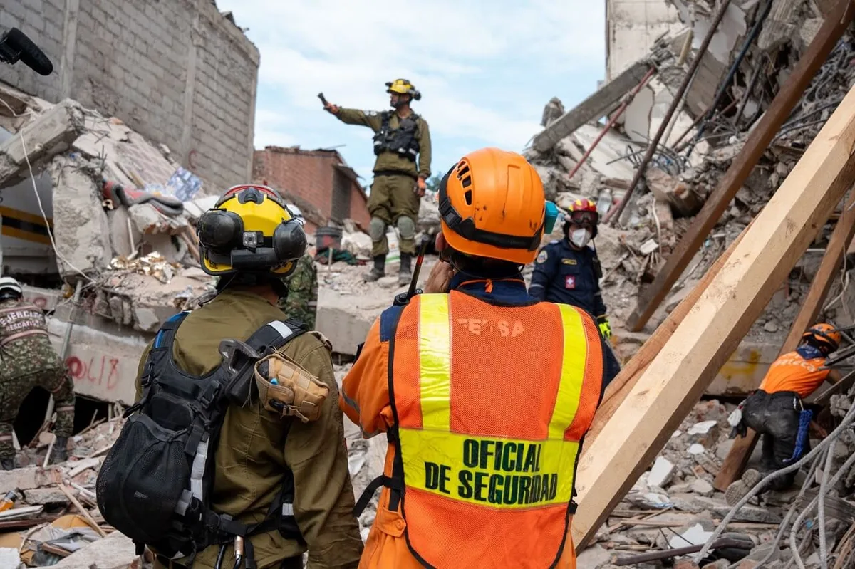 Rescatistas israelíes hallaron cuatro cuerpos y advirtieron que se agota la esperanza en Colombia