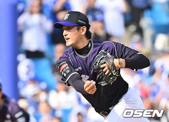 ‘15승 도와주면 선물 쏜다!’ 고영표의 깜짝 약속 통했다…힐리어드 연타석 홈런에 5타점 대폭발 [오!쎈 대구]