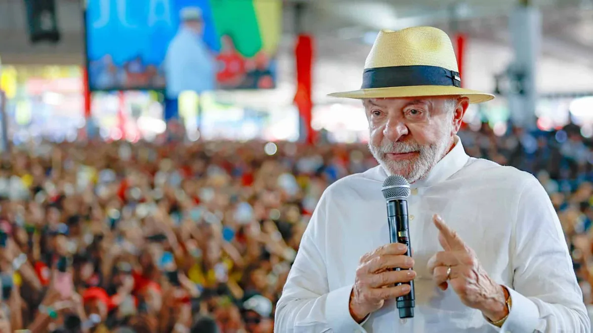 Lula critica vazamentos de inquéritos da PF que envolvem seu filho