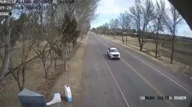 Impactante choque en Mendoza: un conductor manejaba alcoholizado, embistió de frente a una camioneta y fue detenido