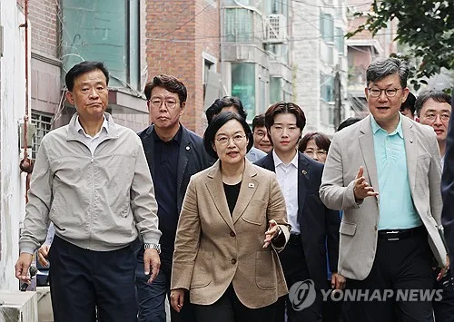 韓총리, 장위14구역 재개발 현장 찾아 "속도감 있게 진행"
