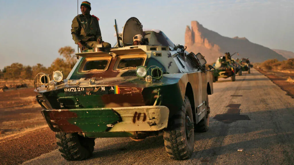 Mali: l'état-major annonce la libération de 82 militaires maliens détenus par le Jnim et par le FLA