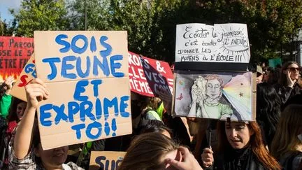 Des manifestations dans de nombreuses villes, un concours de médecine menacé... A quoi faut-il s'attendre mardi, pour la nouvelle journée de mobilisation des lycéens ?
