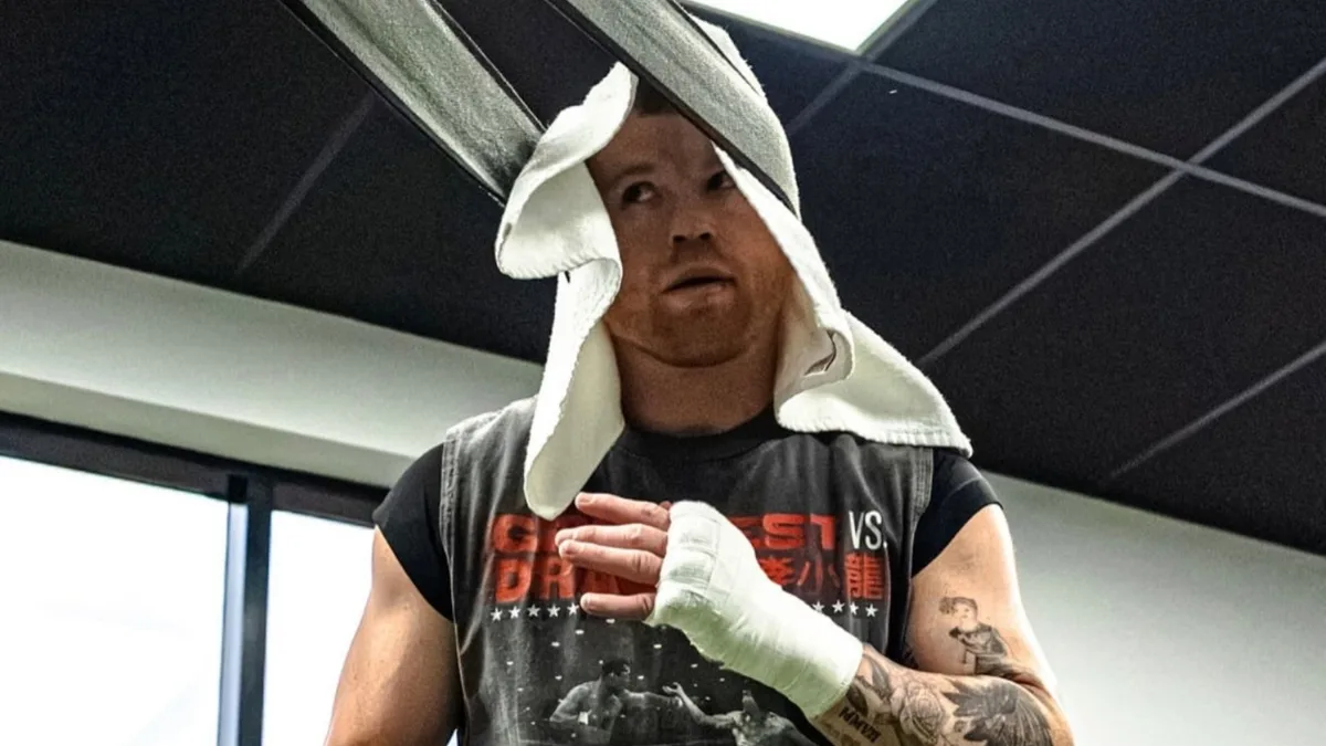 Canelo Álvarez cambia sede de su campamento rumbo a pelea contra Christian Mbilli