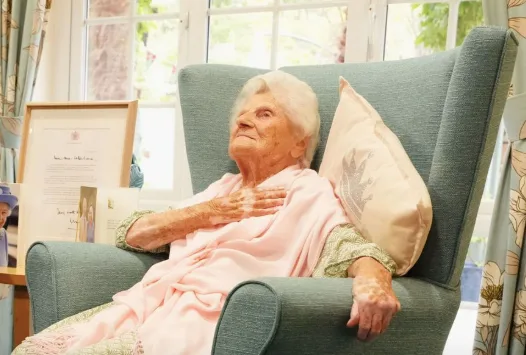 Mulher mais velha do mundo faz 117 anos