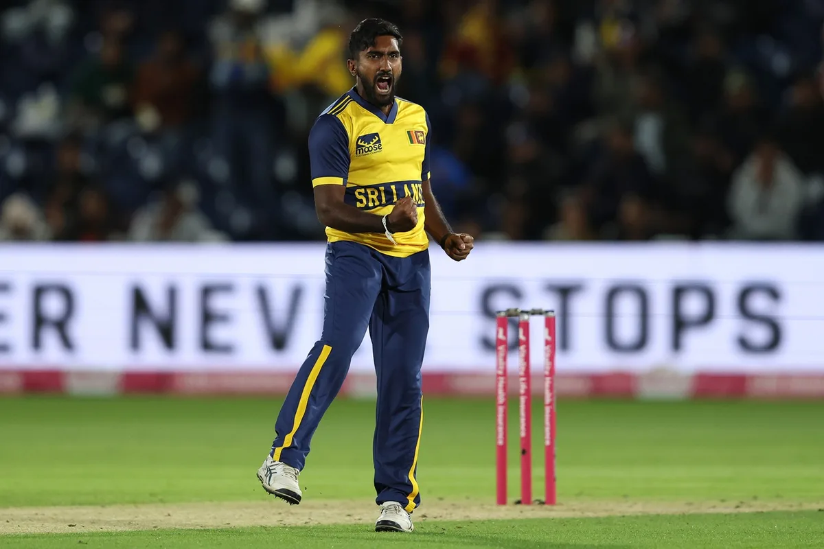 Sri Lanka bat, bring in Eshan Malinga