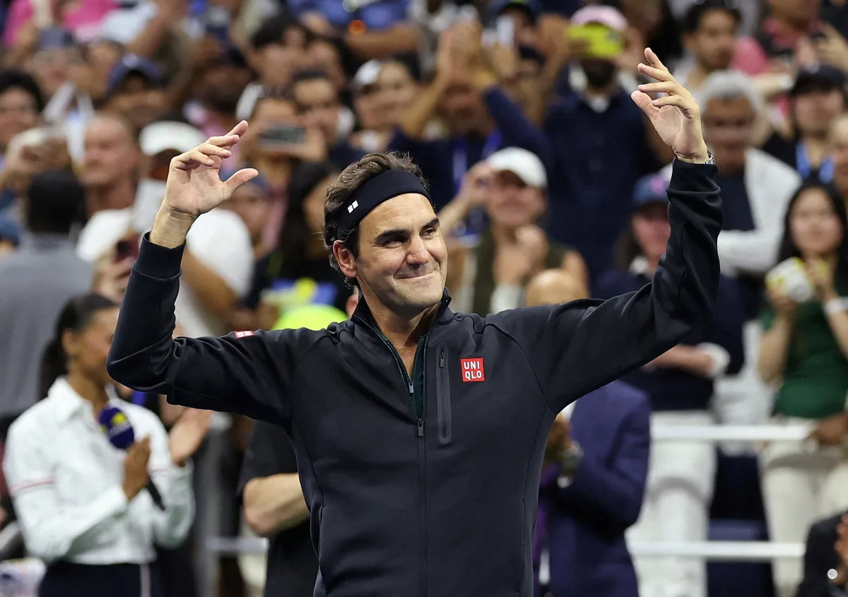 Emotional Federer full of love and gratitude at Hall of Fame induction