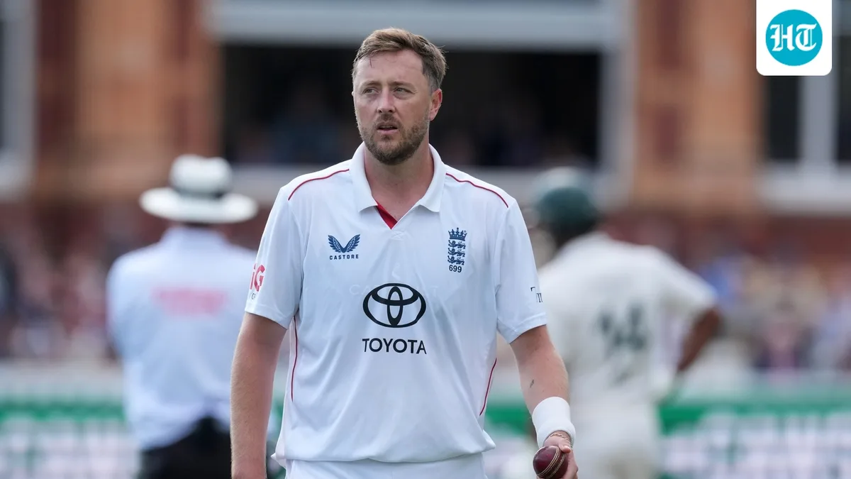 Ollie Robinson wreaks havoc as Pakistan collapse in second Test; England extend lead at Lord's