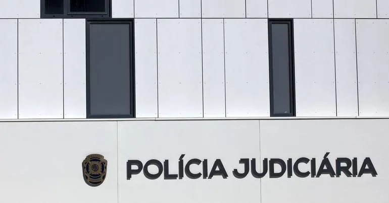 Prisão preventiva para suspeito de matar irmão em São Miguel