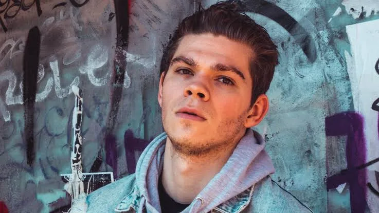 ‘Rivalidade Ardente’: Ator de ‘Percy Jackson’ se junta ao elenco da 2ª temporada
