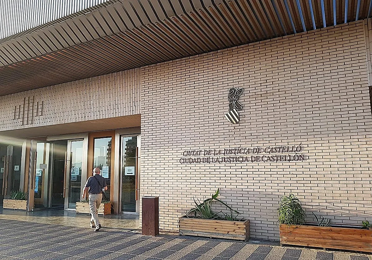 Condenado a seis años de prisión por violar a una mujer a la que conocía tras invitarla a su casa