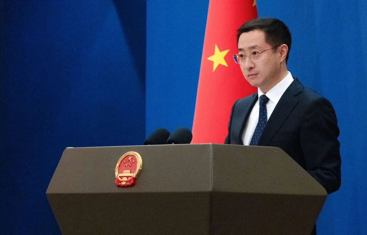 EN DIRECT Guerre au Moyen-Orient : La Chine dénonce la pression américaine, Téhéran plaide pour une sortie du conflit...