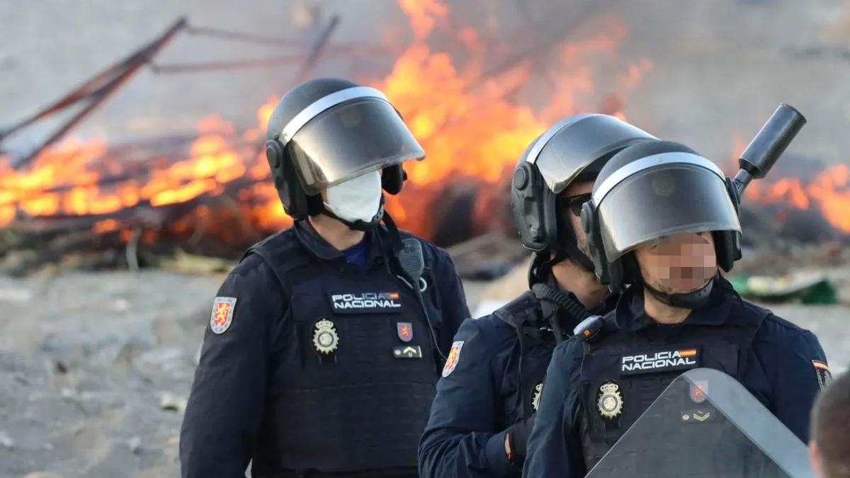 Estallido de violencia racista en Ceuta: grupos organizados atacan a migrantes y vecinos musulmanes