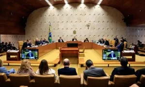 Ministros pressionam Fachin a adiar sessão e pedem acesso a celular de Vorcaro