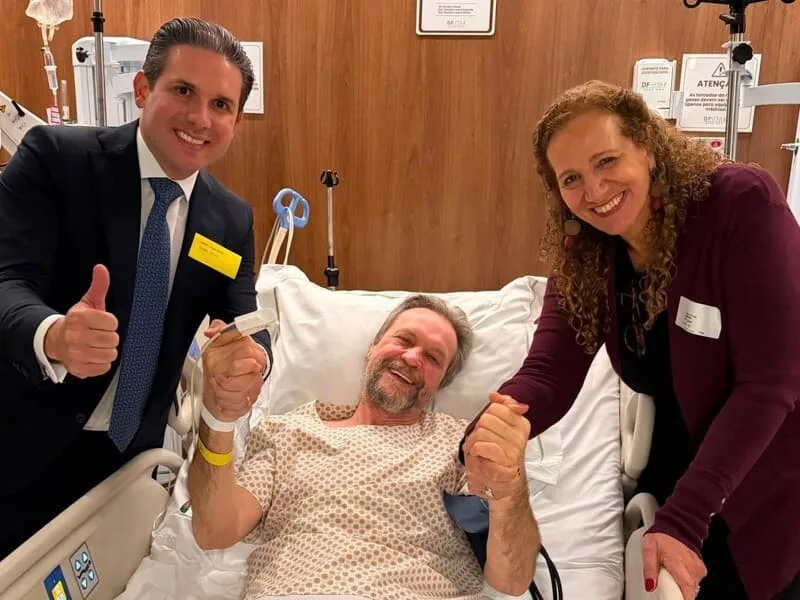 Pedro Uczai recebe visita de Hugo Motta e Jandira Feghali no hospital