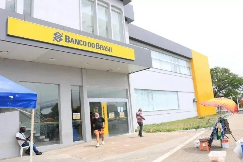 Paralisação deixa agências bancárias fechadas nesta quinta-feira, 20