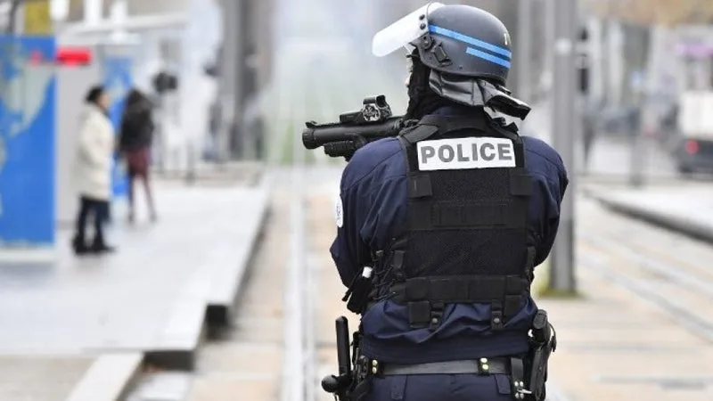 Manifestations du 17 octobre: une adolescente de 17 ans a perdu l'usage d'un oeil samedi à Mulhouse, l'IGPN saisie