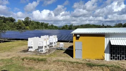 Solar-Diesel-Hydrid: Afrikas Energiewende führt über Diesel