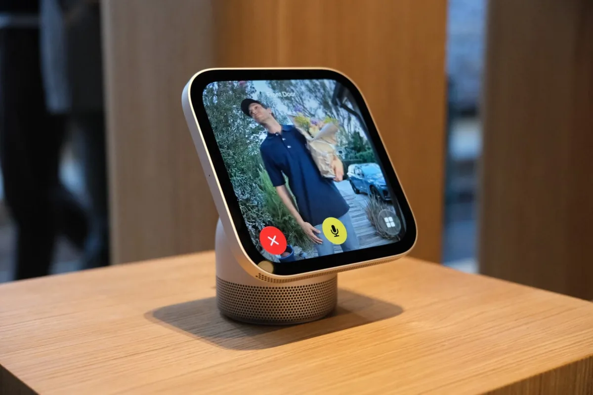 Apple HomeView Hands-On: It’s Pretty Damn Cute, but Do You Need One?
