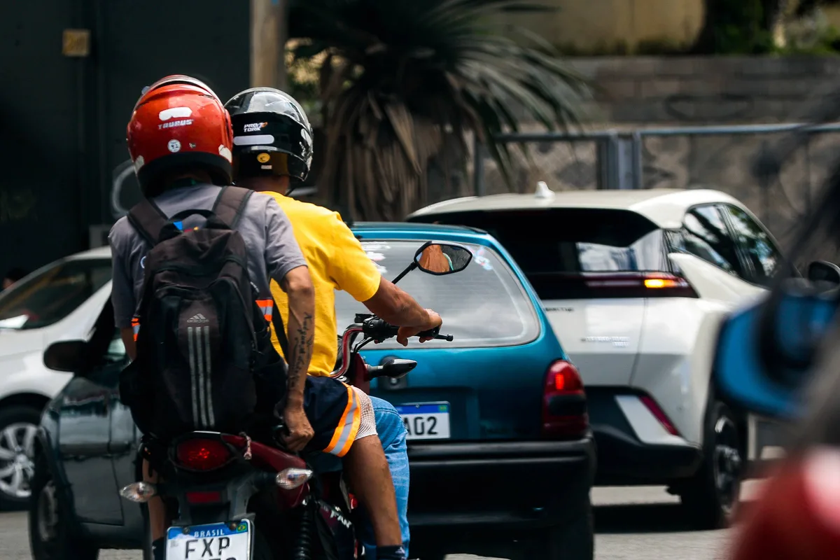 Justiça condena 99 a indenizar passageira vítima de acidente com mototáxi em SP