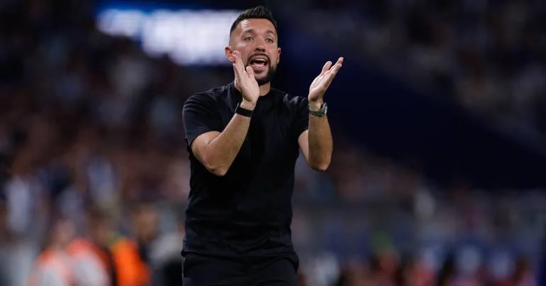 FC Porto empata com Betis ao intervalo sem golos