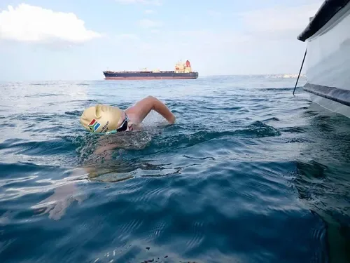 Amber-Rose Berry makes history as the youngest South African woman to swim the English Channel