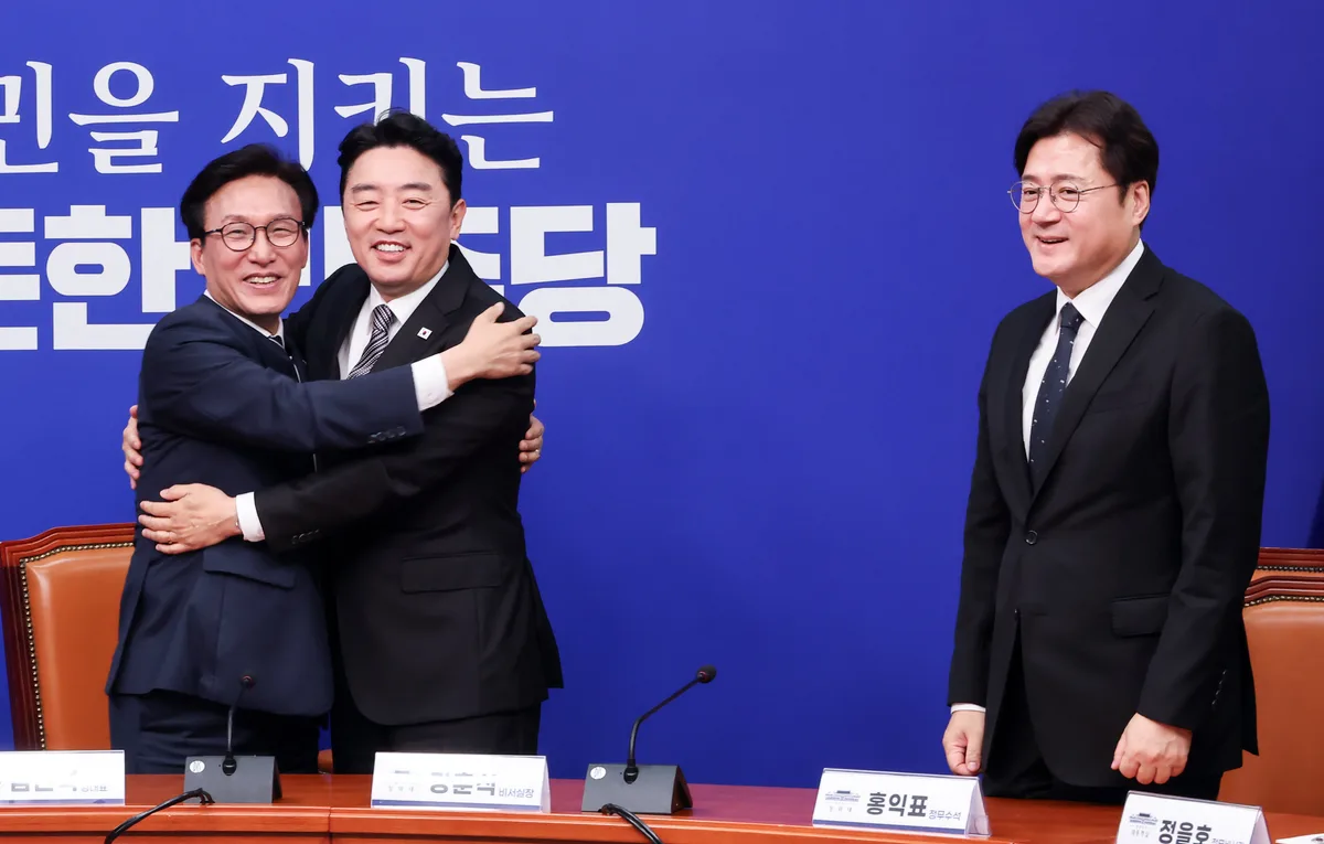 “벽 없는 원팀” “원팀 개념 바꿔야”… 전대 끝나도 명청갈등