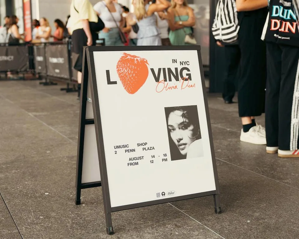 Olivia Dean And UMusic Shop NY Give Fans An Immersive Third Space During Her MSG Run