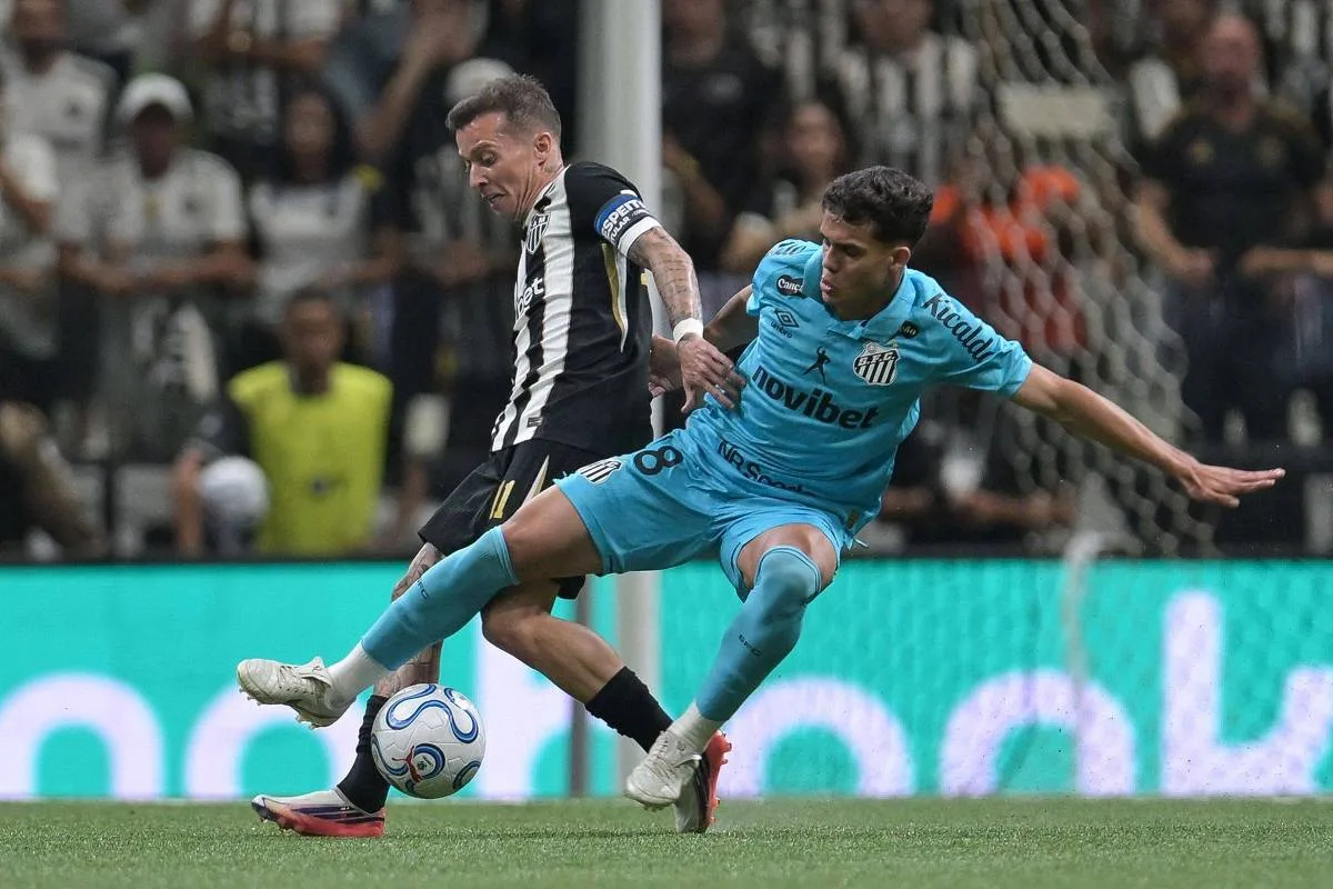 Santos perde três pênaltis e cai diante do Atlético-MG nas quartas da Sul-Americana
