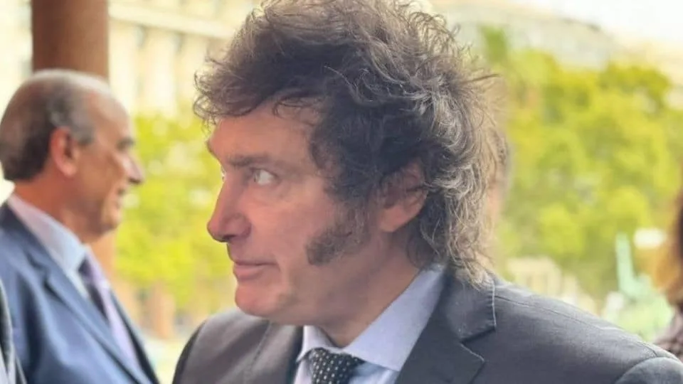 Argentina de Milei: inflação acumulada em três anos supera 300% e seria pior sem mudança na contabilidade