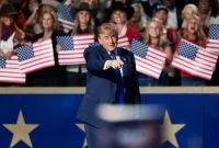 Trump diz que decidirá se execução de prisioneiro será transmitida ao vivo
