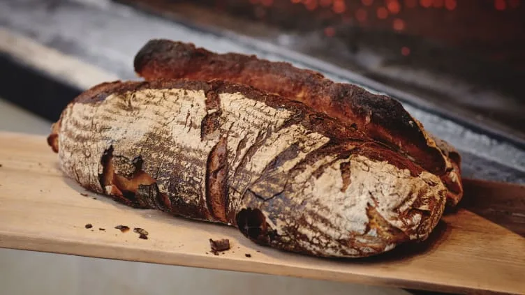 Wer kauft denn so was? - Kult-Bäcker verlangt 51 Euro für ein Brot