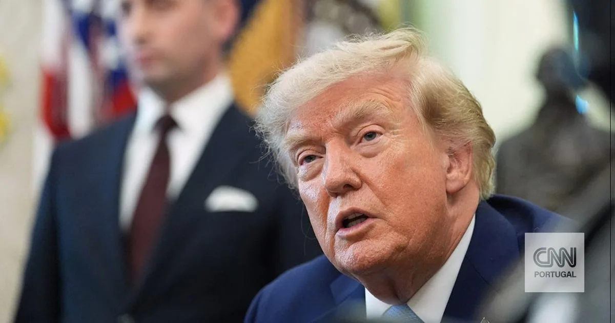 Trump suspende temporariamente tarifas ao Canadá após avanços em acordo